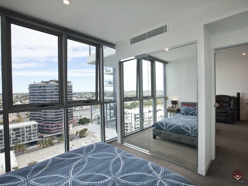855 Stanley Street, Woolloongabba QLD 4102