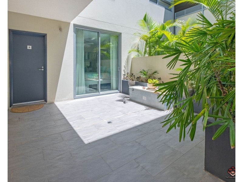 4/18 Riverbend Place, Bulimba QLD 4171