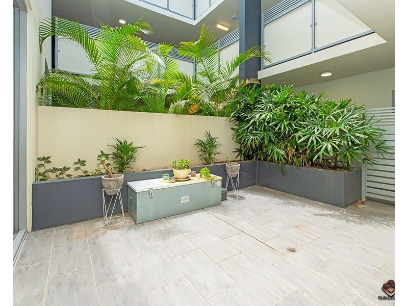 4/18 Riverbend Place, Bulimba QLD 4171