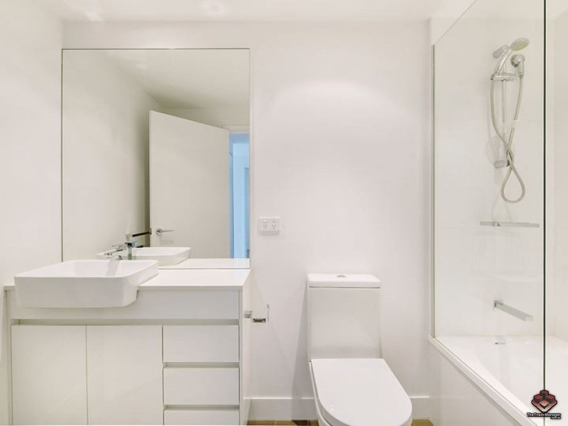 11 Compass Drive, Biggera Waters QLD 4216