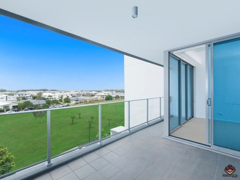 43 Harbour Town Drive, Biggera Waters QLD 4216
