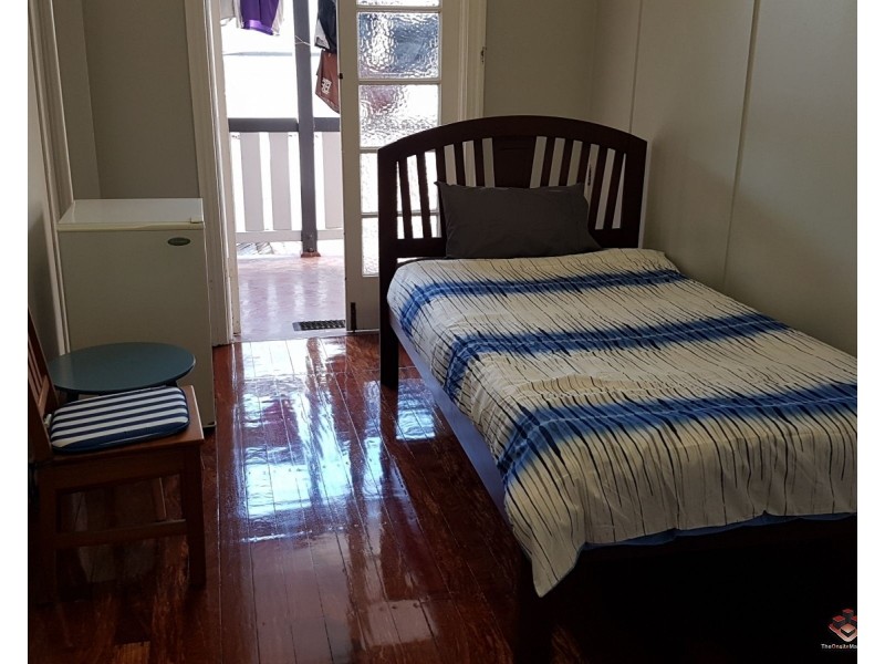 36 McLeod Street, Cairns City QLD 4870