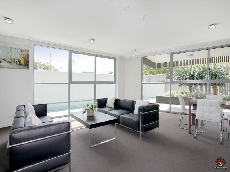 18/75 Barker Street, New Farm QLD 4005