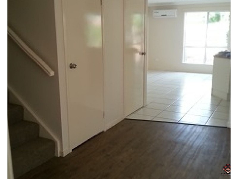 6 Buddy Holly Close, Parkwood QLD 4214