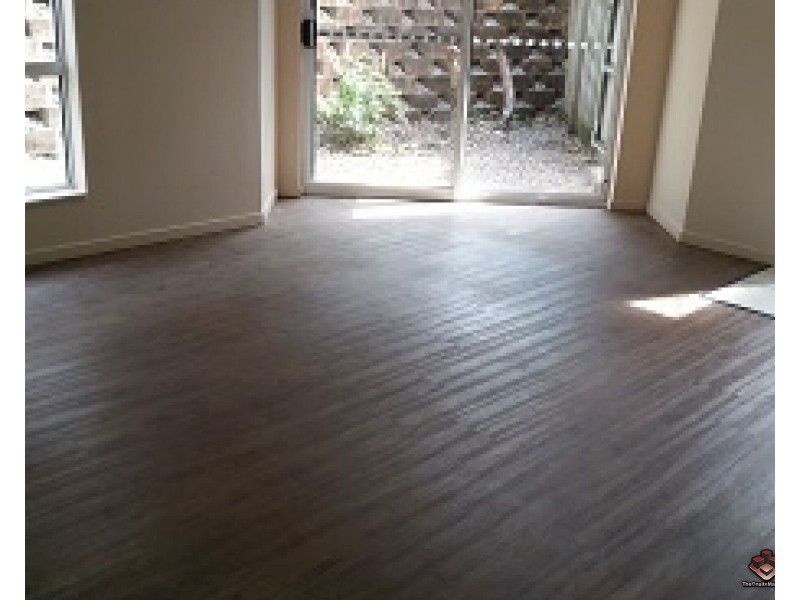 6 Buddy Holly Close, Parkwood QLD 4214