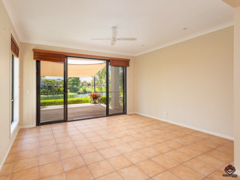 117 Palm Meadows Drive, Carrara QLD 4211