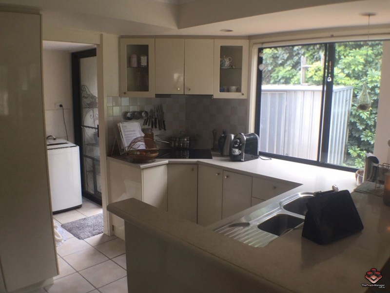 Hope Island QLD 4212