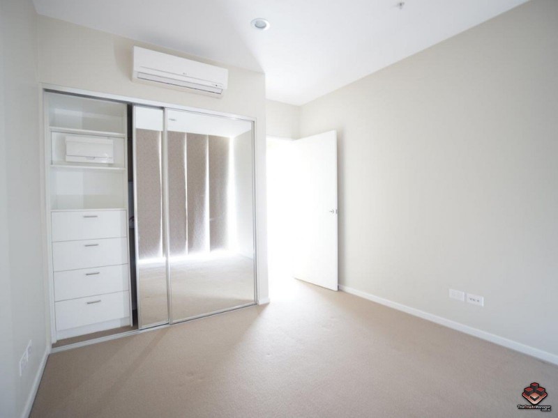 37c Harbour Road, Hamilton QLD 4007