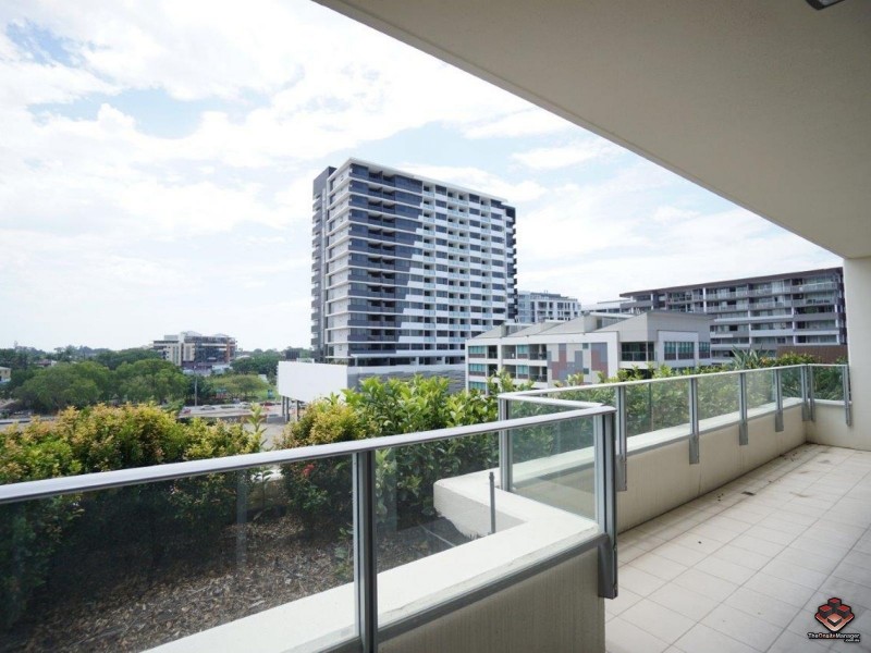 37c Harbour Road, Hamilton QLD 4007