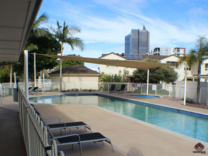 137 Laver Drive, Robina QLD 4226