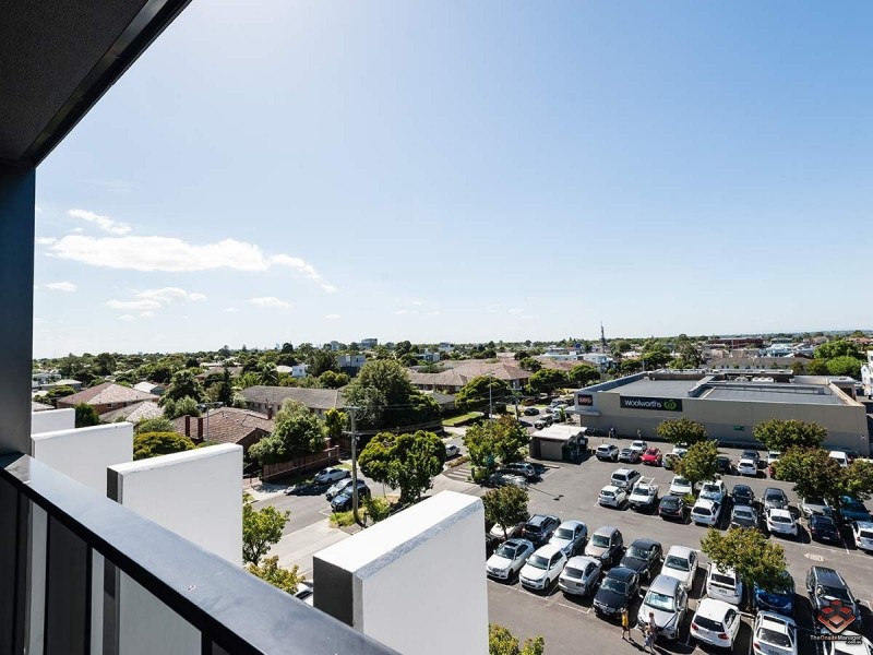 210/276 Neerim Road, Carnegie VIC 3163