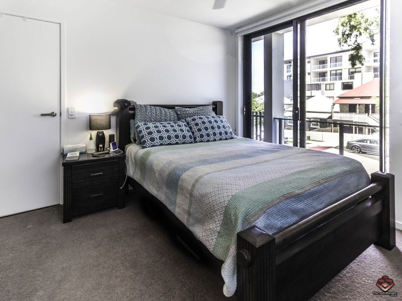 52 Grantson Street, Windsor QLD 4030