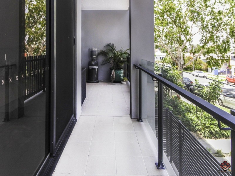 52 Grantson Street, Windsor QLD 4030