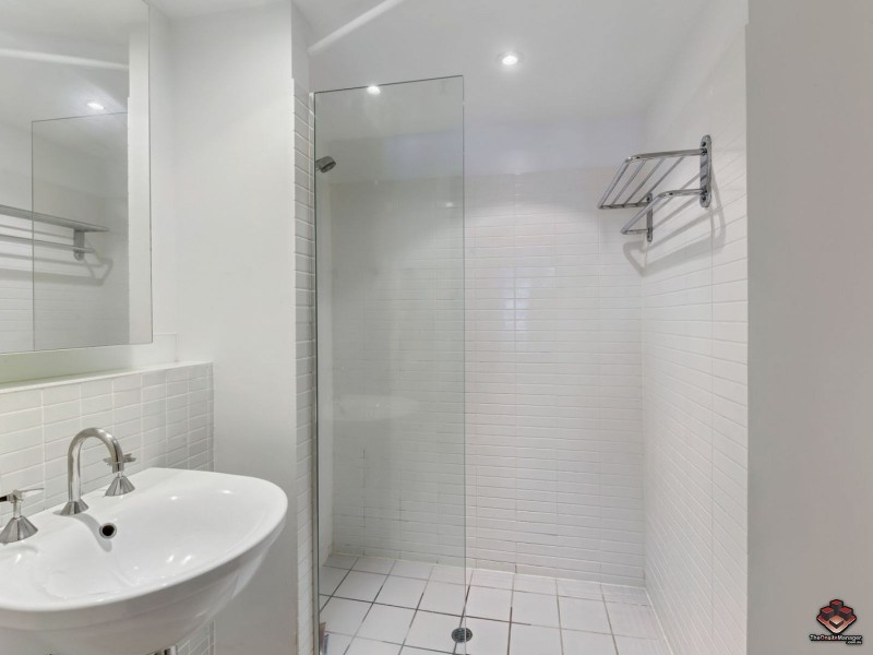 64 Macquarie Street, Teneriffe QLD 4005