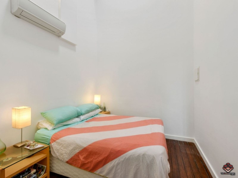 64 Macquarie Street, Teneriffe QLD 4005