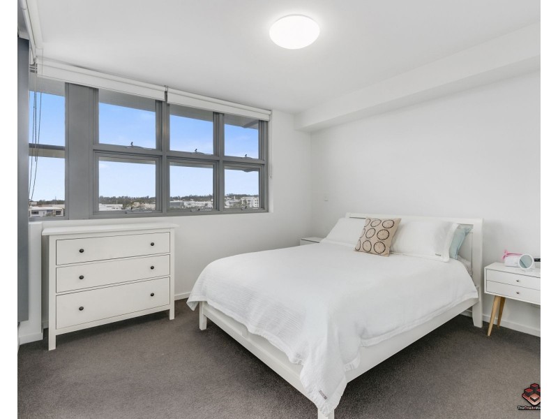 42 Laver Drive, Robina QLD 4226