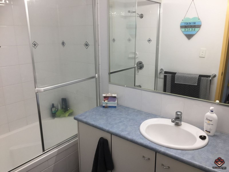 9A Browning Boulevard, Battery Hill QLD 4551