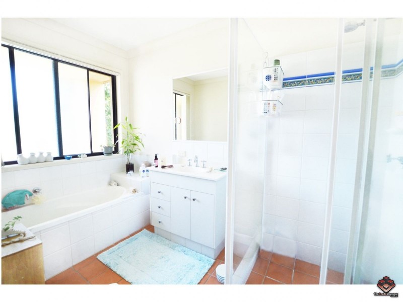 2 Concord Circuit, Robina QLD 4226