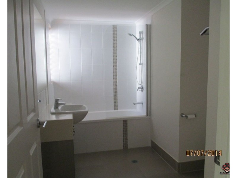 74/42 Warburton Street, North Ward QLD 4810