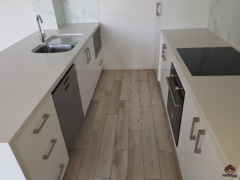 1 Stuartholme Road, Bardon QLD 4065