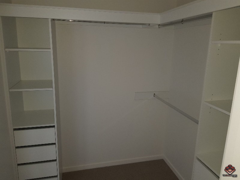 1 Stuartholme Road, Bardon QLD 4065