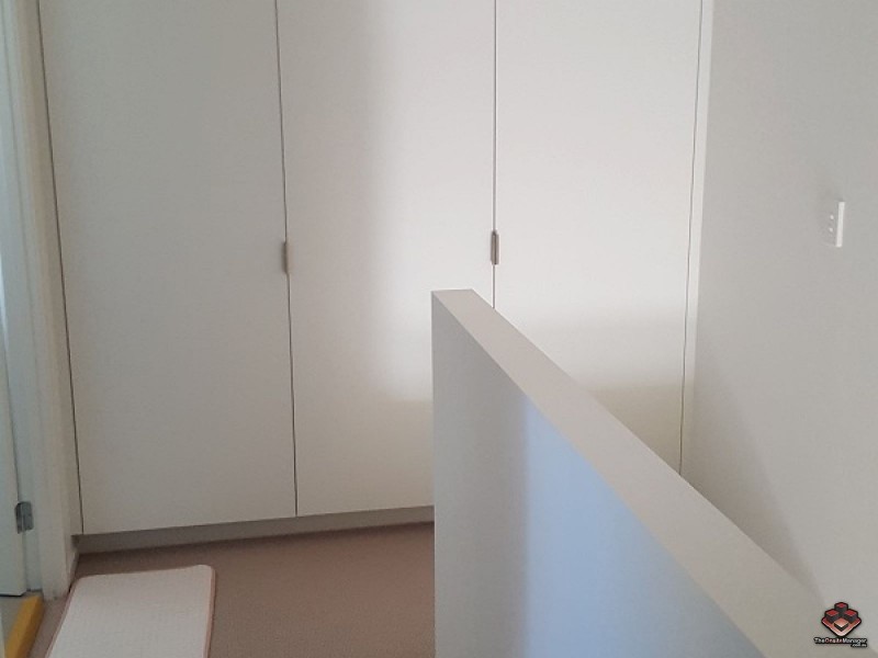 2 Town Centre Close, Carrara QLD 4211