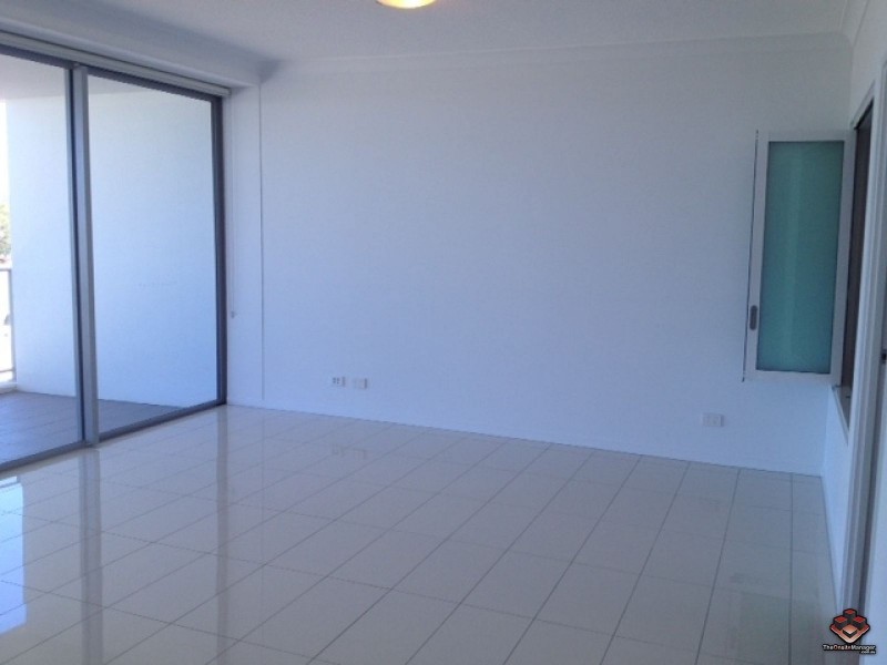 41 Harbour Town Drive, Biggera Waters QLD 4216