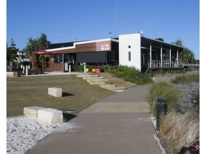 31 Azure Way, Hope Island QLD 4212