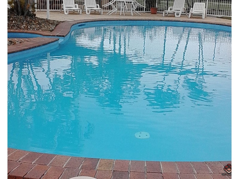 50 St Kevins Avenue, Benowa QLD 4217