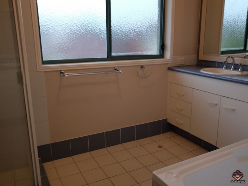 28 Ancona Street, Carrara QLD 4211