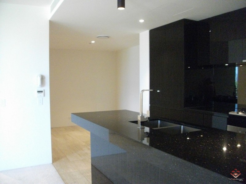 1 Marina Drive, Benowa QLD 4217