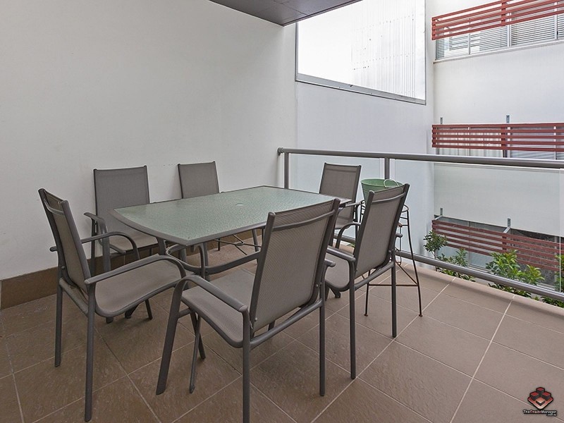 1 Ella Street, Newstead QLD 4006