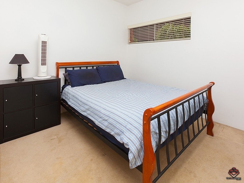 1 Ella Street, Newstead QLD 4006