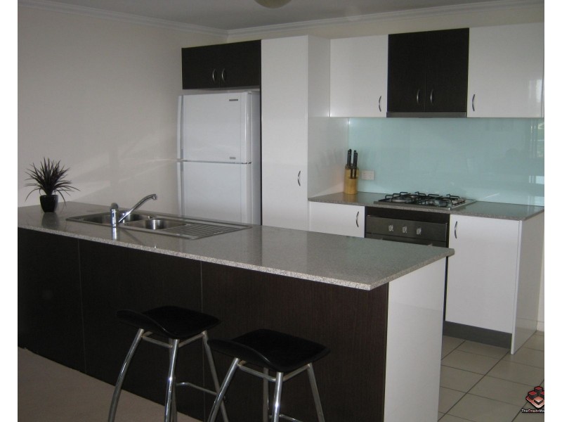 95 Clarence Road, Indooroopilly QLD 4068