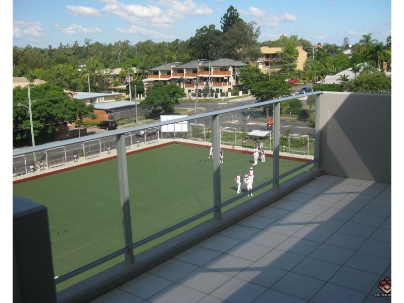 95 Clarence Road, Indooroopilly QLD 4068