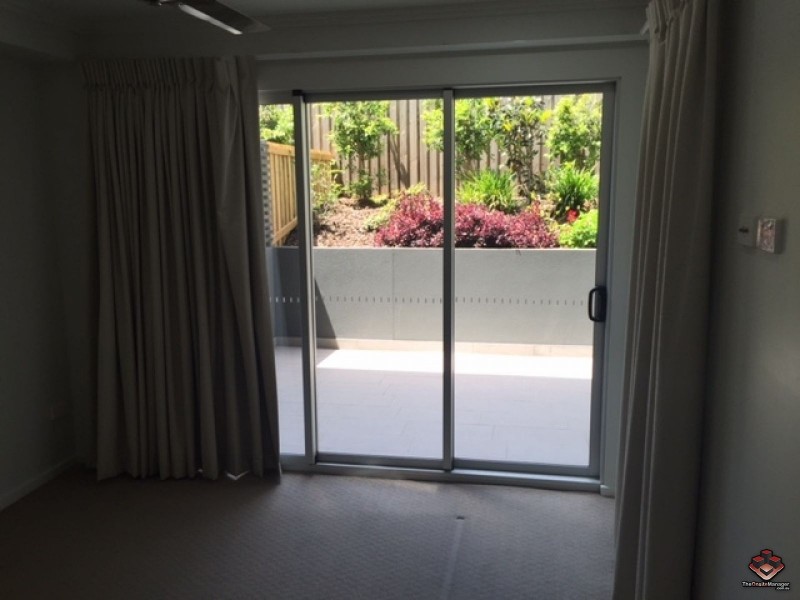 16 Seven Oaks Street, Taringa QLD 4068