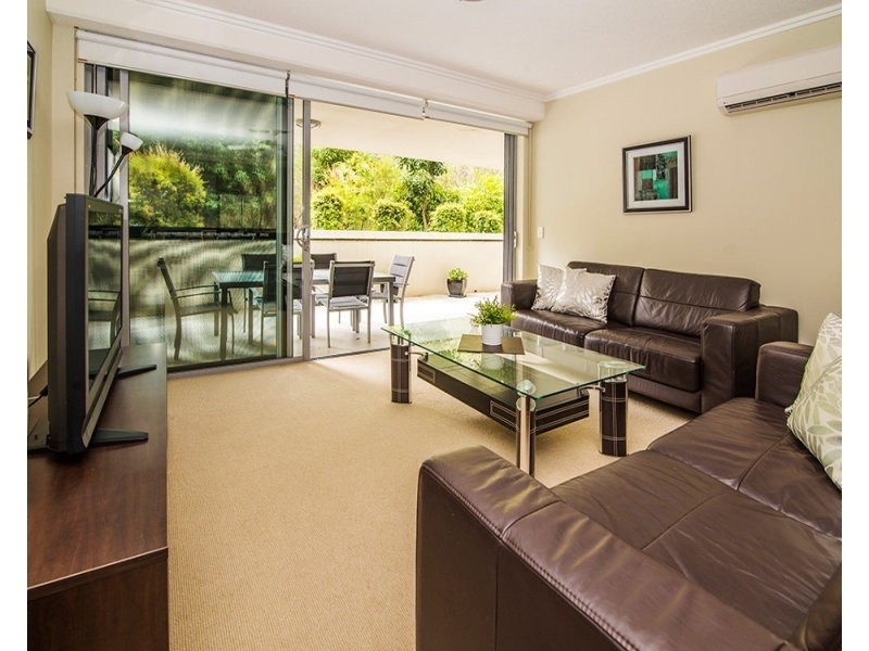 4 Casuarina – 154 Musgrave Avenue, Southport QLD 4215