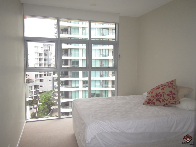 37C Harbour Road, Hamilton QLD 4007