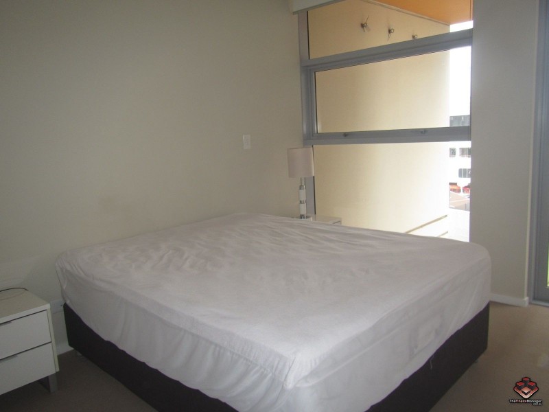 37C Harbour Road, Hamilton QLD 4007