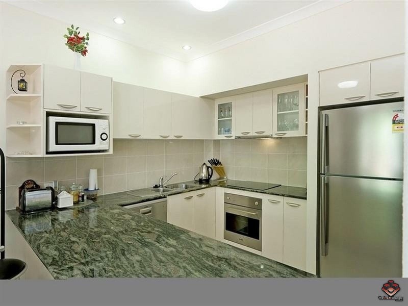 Hope Island QLD 4212