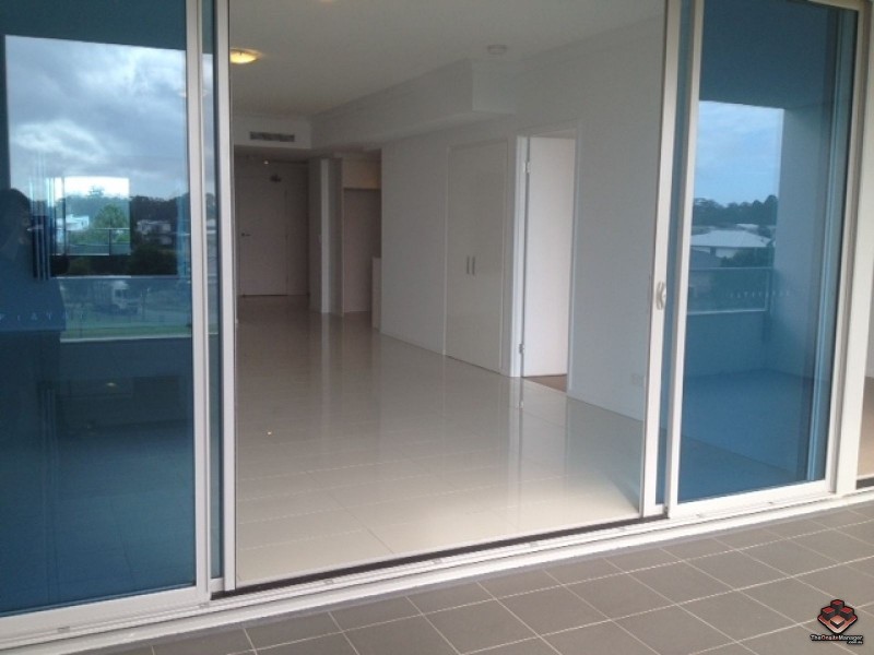 3 Compass Drive, Biggera Waters QLD 4216