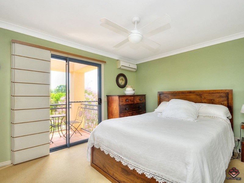 206 Cheltenham Drive, Robina QLD 4226