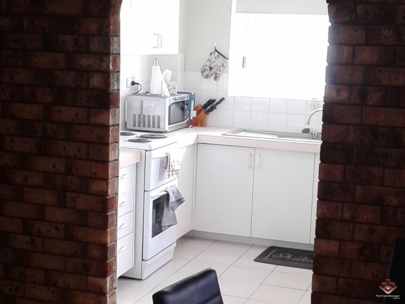 4 Fern Street, Surfers Paradise QLD 4217