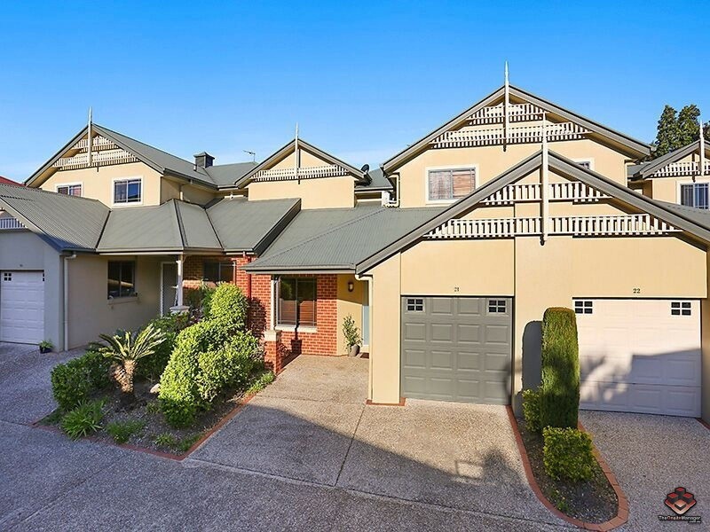 55 Paradise Springs Avenue, Robina QLD 4226