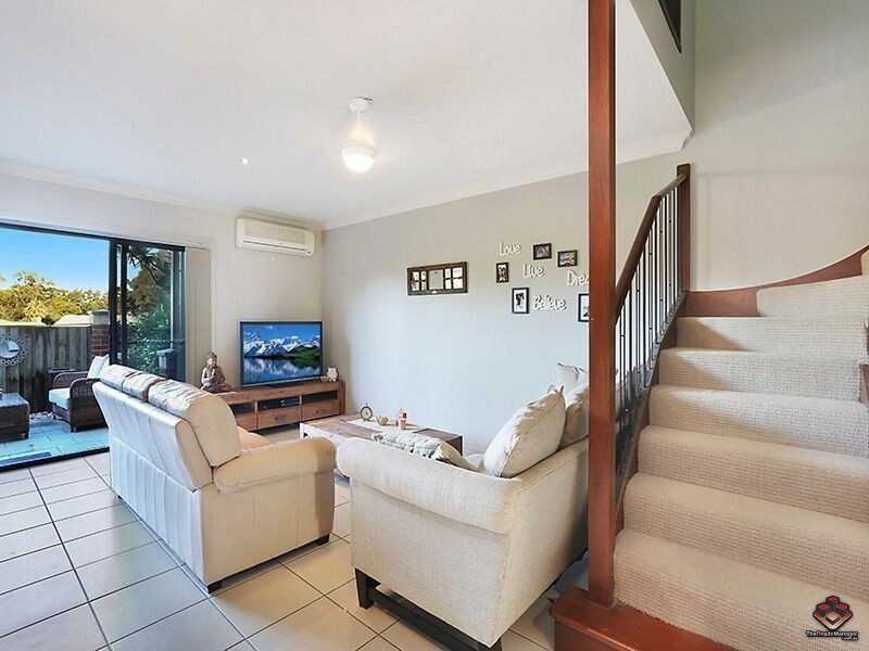 55 Paradise Springs Avenue, Robina QLD 4226