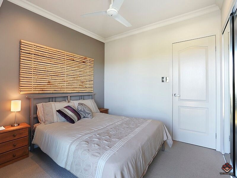 55 Paradise Springs Avenue, Robina QLD 4226