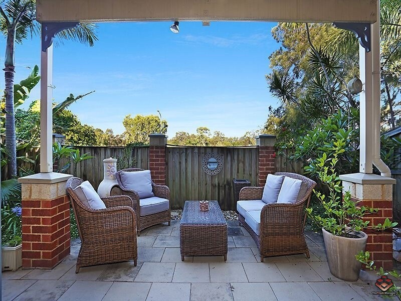 55 Paradise Springs Avenue, Robina QLD 4226