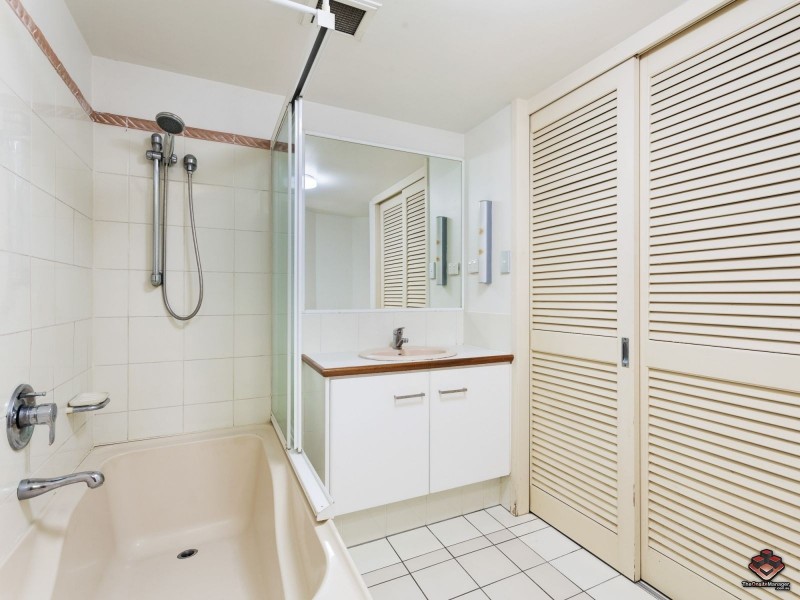 135 Macquarie Street, Teneriffe QLD 4005