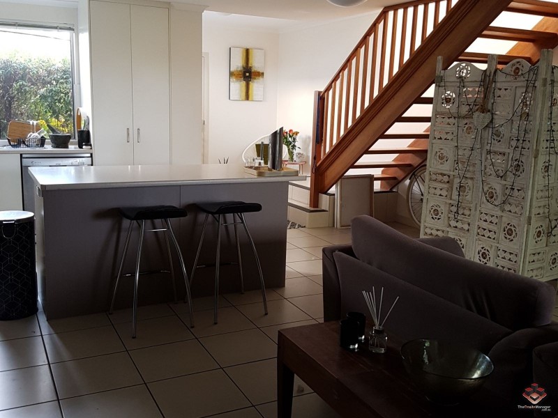 27/230 Pulgul Street, Urangan QLD 4655