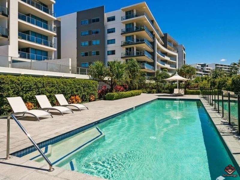 2 East Quay Drive, Biggera Waters QLD 4216